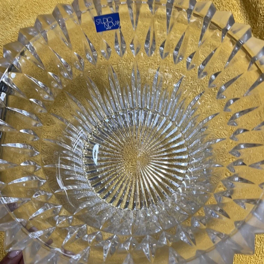 Bowl - Picture 2 of 2